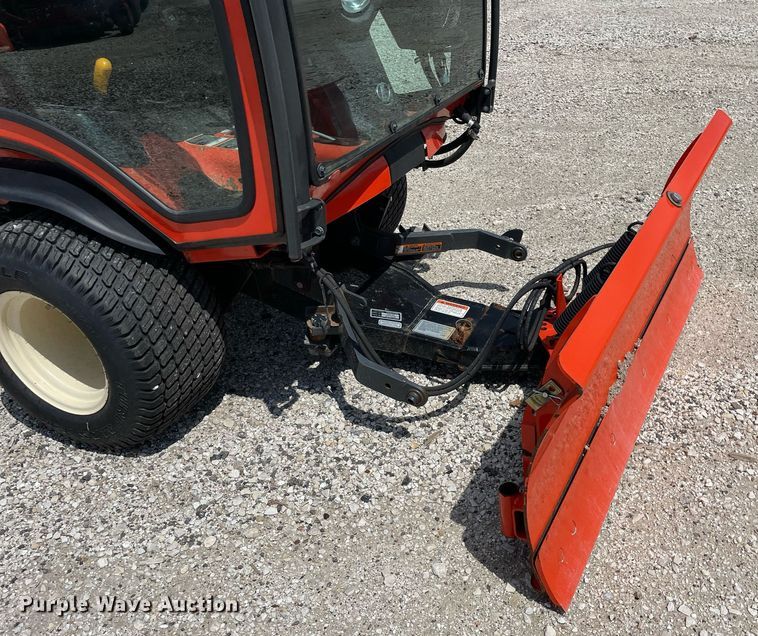 image for item LV9785 Kubota F3990  lawn mower