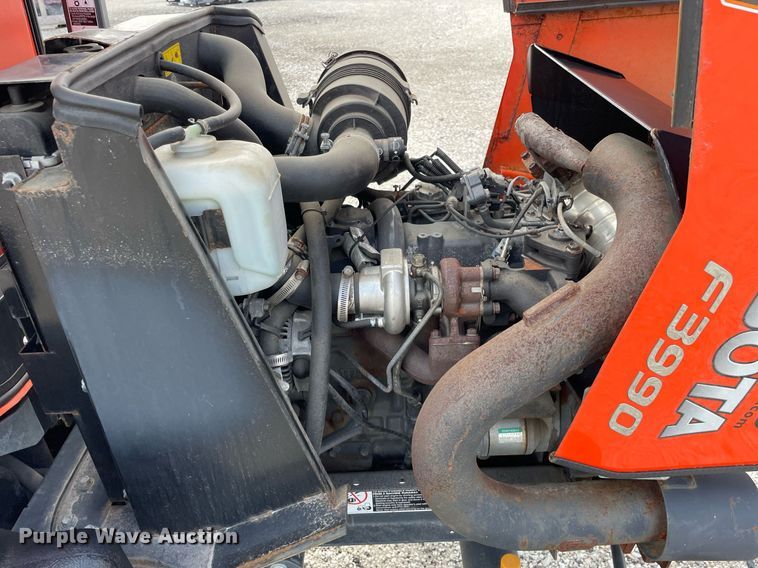 image for item LV9785 Kubota F3990  lawn mower