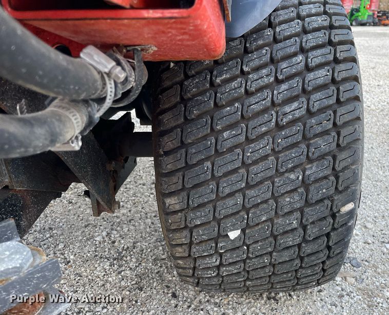 image for item LV9785 Kubota F3990  lawn mower