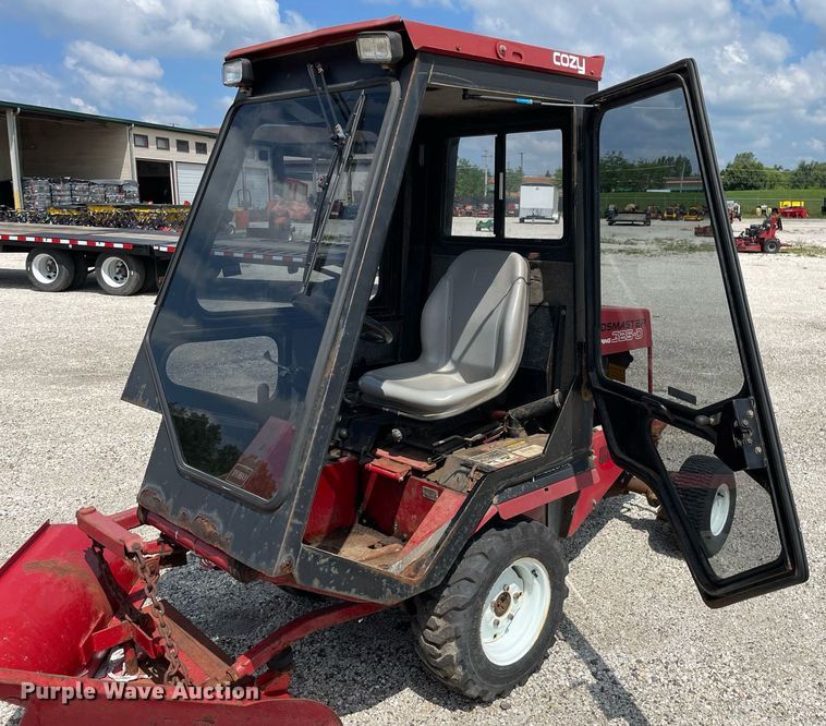 image for item LV9786 Toro Groundmaster 325D  lawn mower