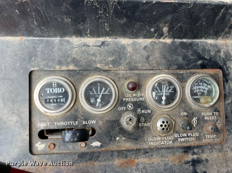 image for item LV9786 Toro Groundmaster 325D  lawn mower