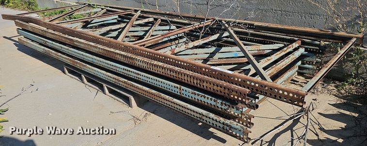 image for item MD9969 Approximately 7 pallet racking supports