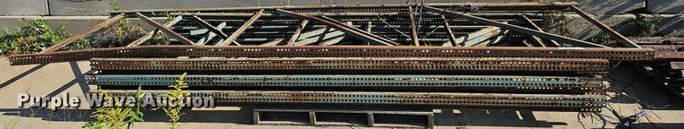 image for item MD9969 Approximately 7 pallet racking supports