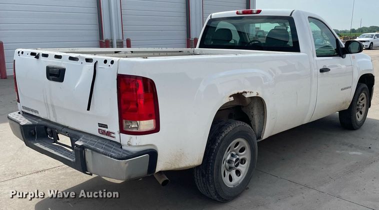 image for item ME9832 2008 GMC Sierra 1500  pickup truck