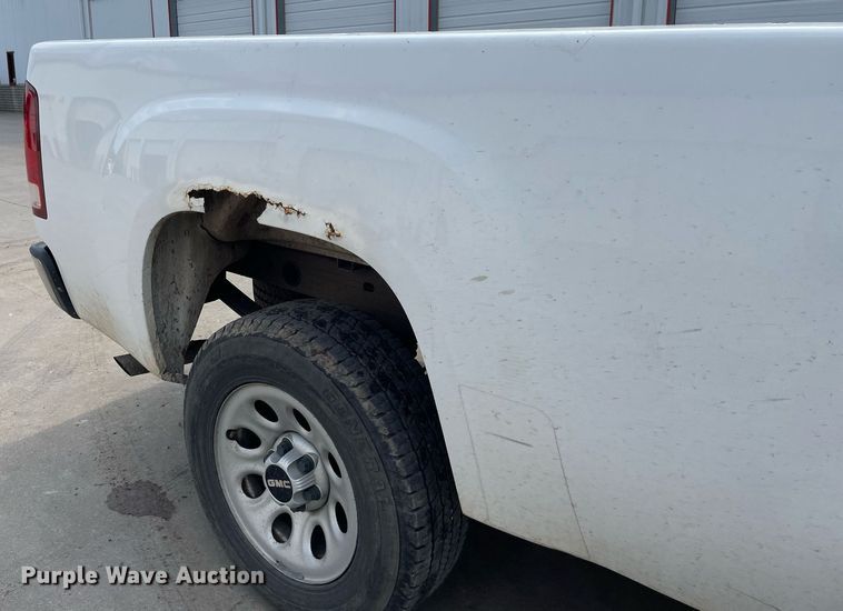 image for item ME9832 2008 GMC Sierra 1500  pickup truck