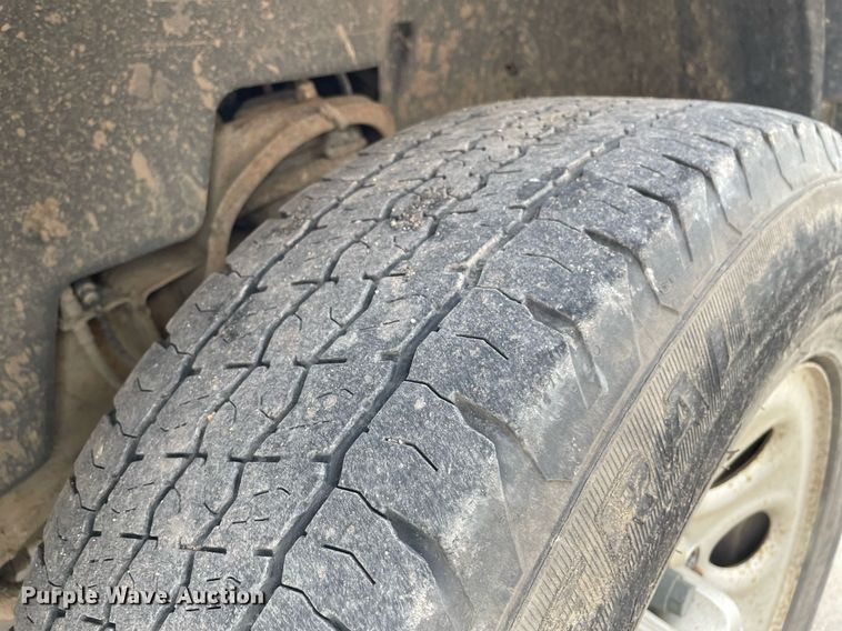 image for item ME9832 2008 GMC Sierra 1500  pickup truck