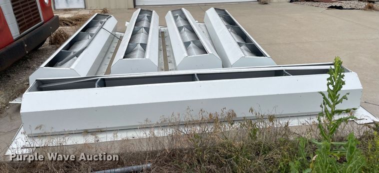 image for item ME9943 (5) louvered vents