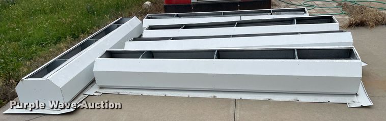 image for item ME9943 (5) louvered vents