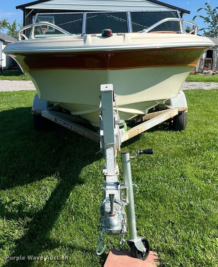 image for item MG9417 1982 MarkTwain Mark 175  boat