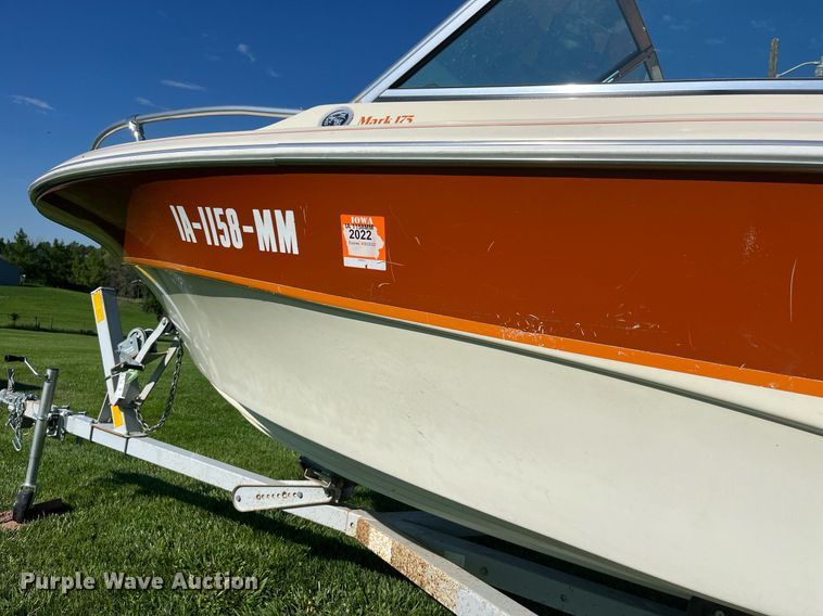 image for item MG9417 1982 MarkTwain Mark 175  boat