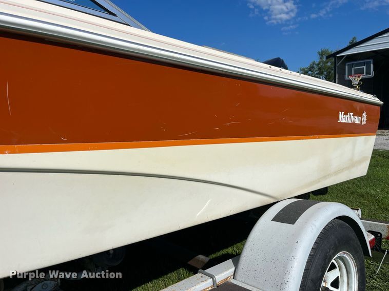 image for item MG9417 1982 MarkTwain Mark 175  boat