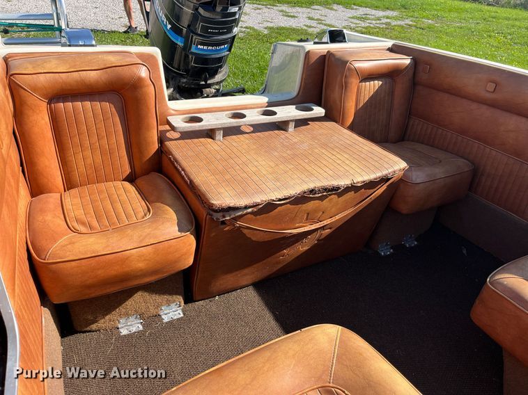 image for item MG9417 1982 MarkTwain Mark 175  boat