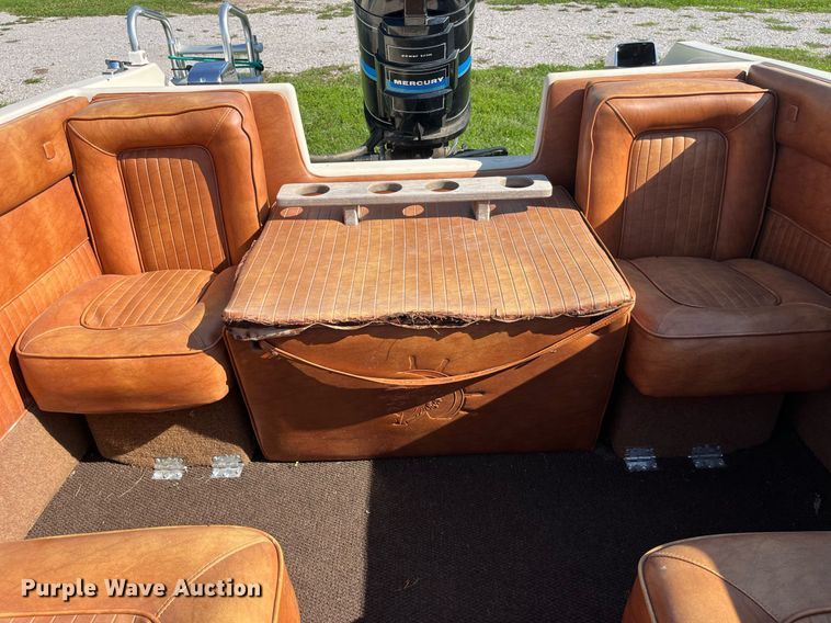 image for item MG9417 1982 MarkTwain Mark 175  boat