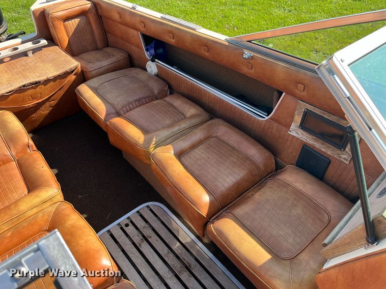 image for item MG9417 1982 MarkTwain Mark 175  boat