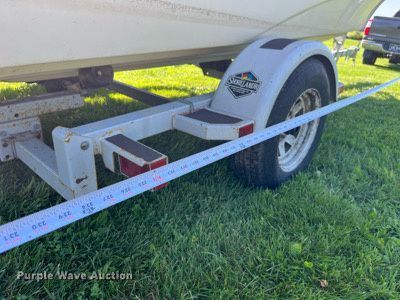 image for item MG9417 1982 MarkTwain Mark 175  boat