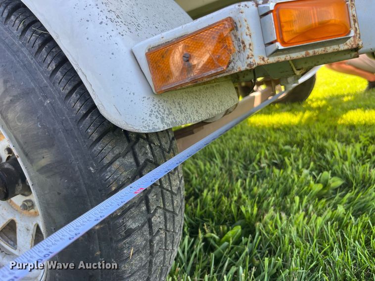 image for item MG9417 1982 MarkTwain Mark 175  boat