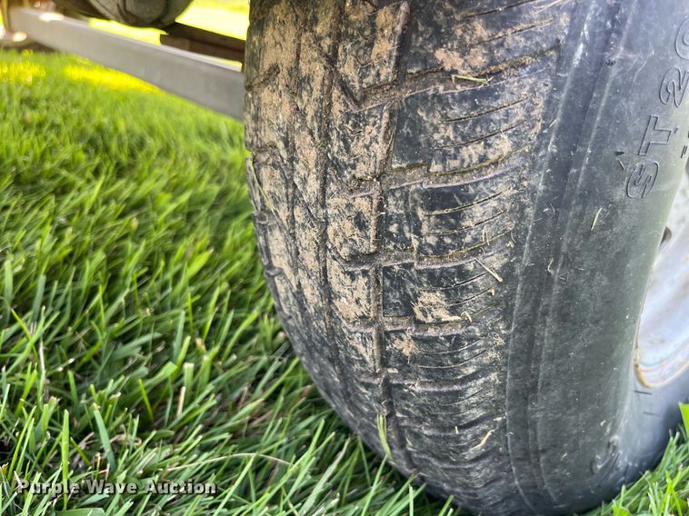 image for item MG9417 1982 MarkTwain Mark 175  boat