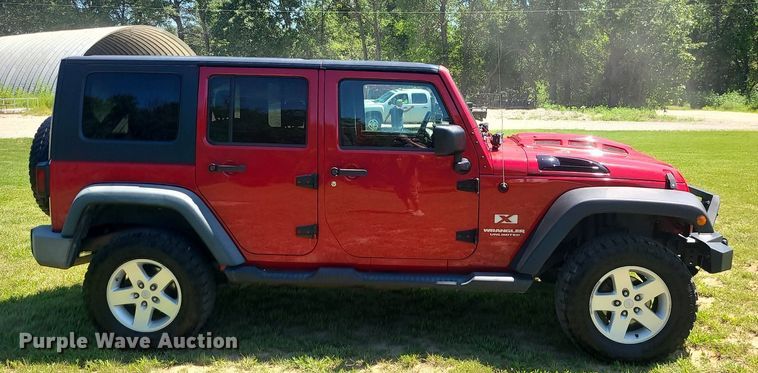 image for item MG9730 2008 Jeep Wrangler Unlimited  SUV