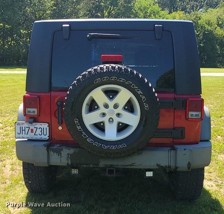 image for item MG9730 2008 Jeep Wrangler Unlimited  SUV