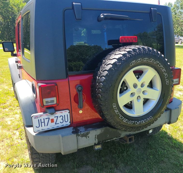 image for item MG9730 2008 Jeep Wrangler Unlimited  SUV