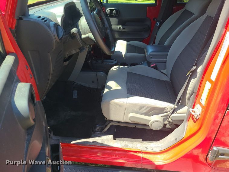 image for item MG9730 2008 Jeep Wrangler Unlimited  SUV