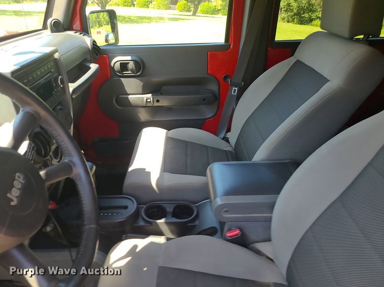 image for item MG9730 2008 Jeep Wrangler Unlimited  SUV