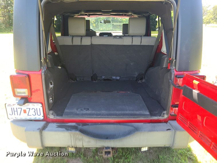 image for item MG9730 2008 Jeep Wrangler Unlimited  SUV