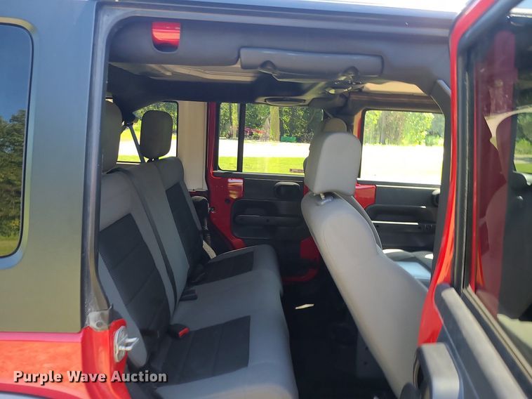 image for item MG9730 2008 Jeep Wrangler Unlimited  SUV