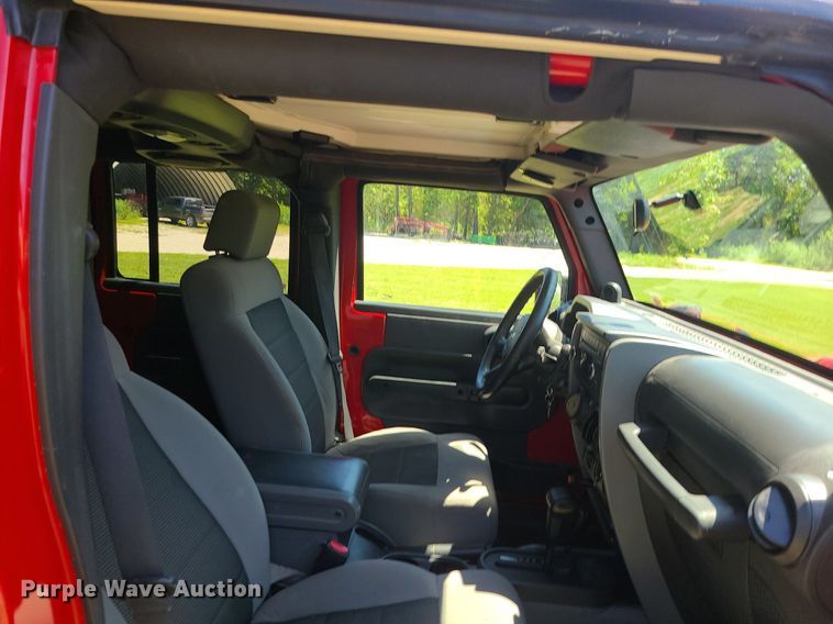 image for item MG9730 2008 Jeep Wrangler Unlimited  SUV