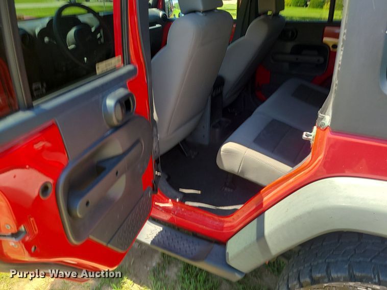 image for item MG9730 2008 Jeep Wrangler Unlimited  SUV
