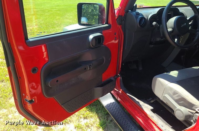 image for item MG9730 2008 Jeep Wrangler Unlimited  SUV