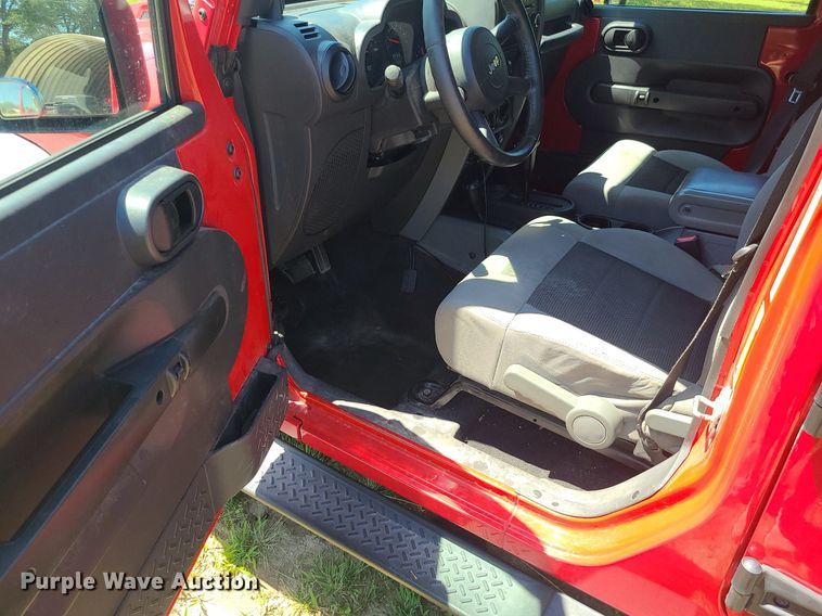 image for item MG9730 2008 Jeep Wrangler Unlimited  SUV