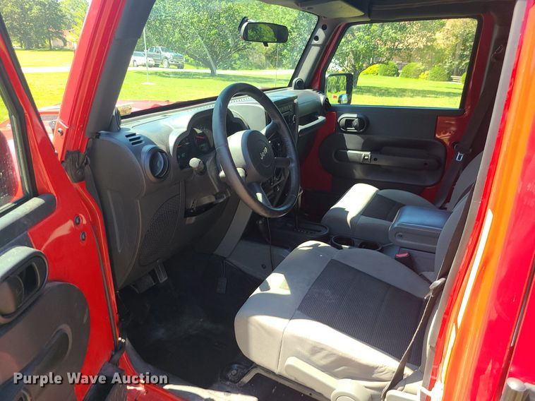 image for item MG9730 2008 Jeep Wrangler Unlimited  SUV