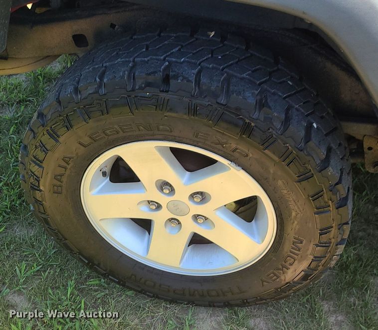 image for item MG9730 2008 Jeep Wrangler Unlimited  SUV