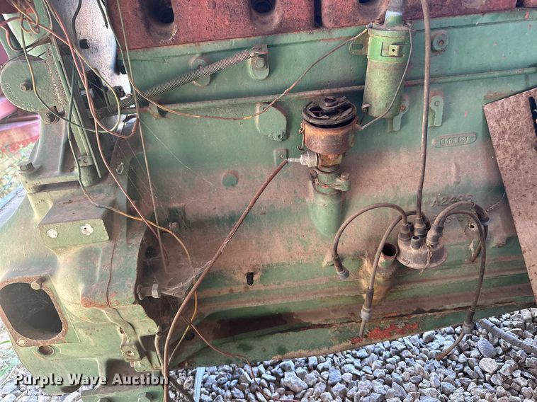 image for item ML9101 Case 930  engine