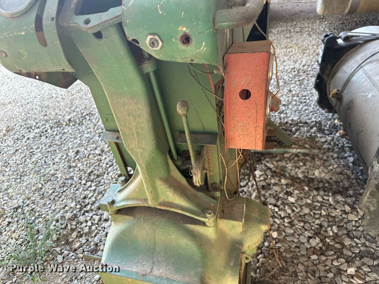 image for item ML9101 Case 930  engine