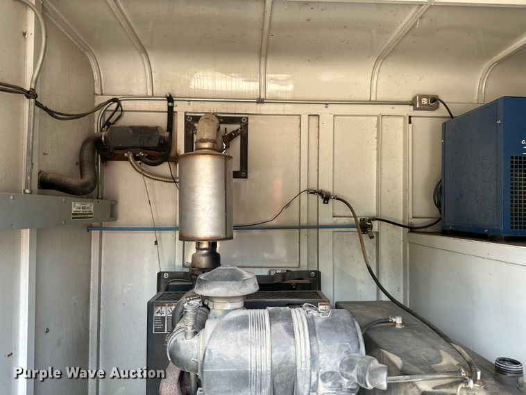 image for item ML9102 2017 W-W  enclosed cargo trailer with spray foam insulation system