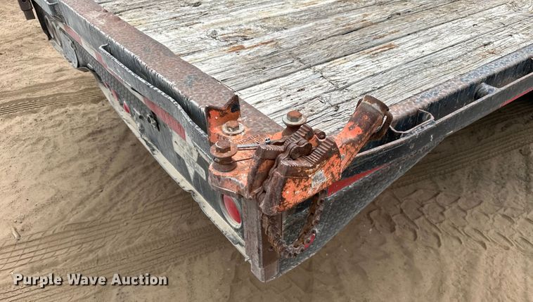 image for item ML9103 2007 PJ  flatbed trailer