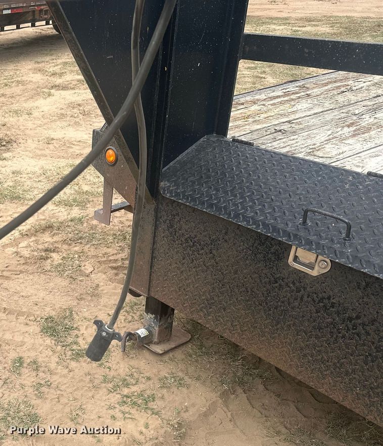 image for item ML9103 2007 PJ  flatbed trailer