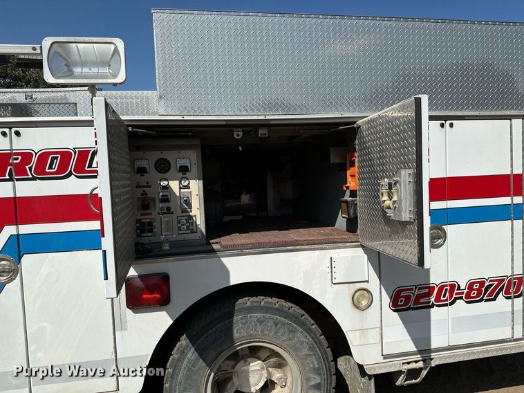image for item ML9108 1985 Mack MC686FC  rescue vehicle
