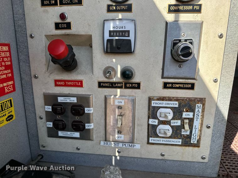 image for item ML9108 1985 Mack MC686FC  rescue vehicle