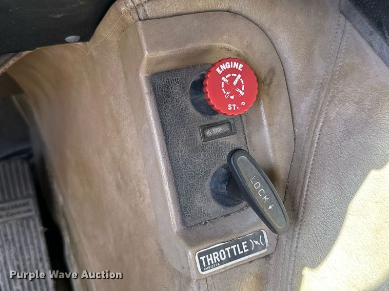 image for item ML9108 1985 Mack MC686FC  rescue vehicle