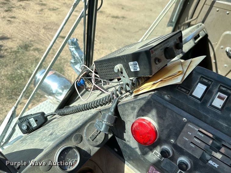 image for item ML9108 1985 Mack MC686FC  rescue vehicle