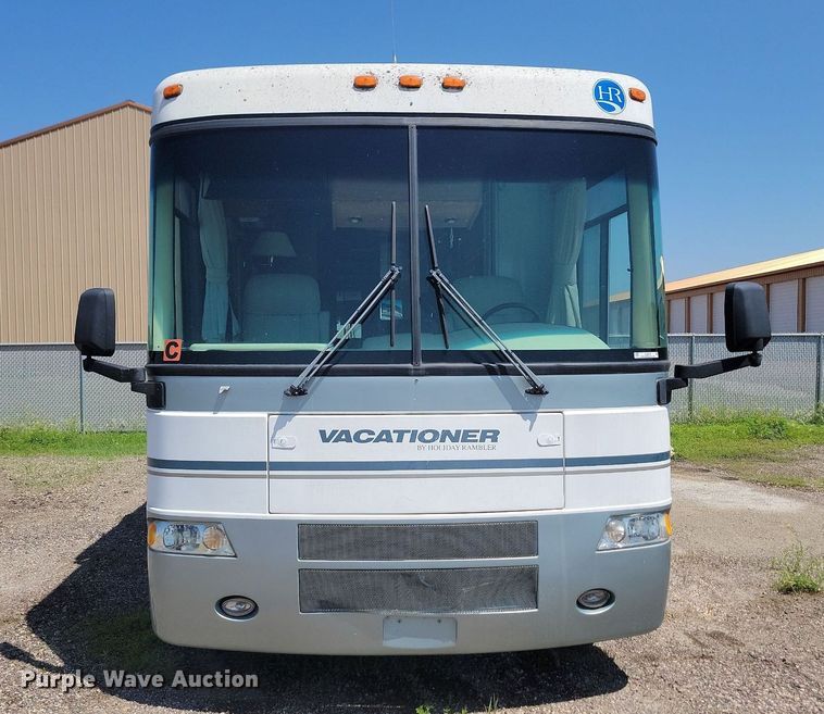 image for item ML9517 2002 Holiday Rambler Vacationer  RV