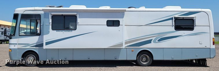 image for item ML9517 2002 Holiday Rambler Vacationer  RV