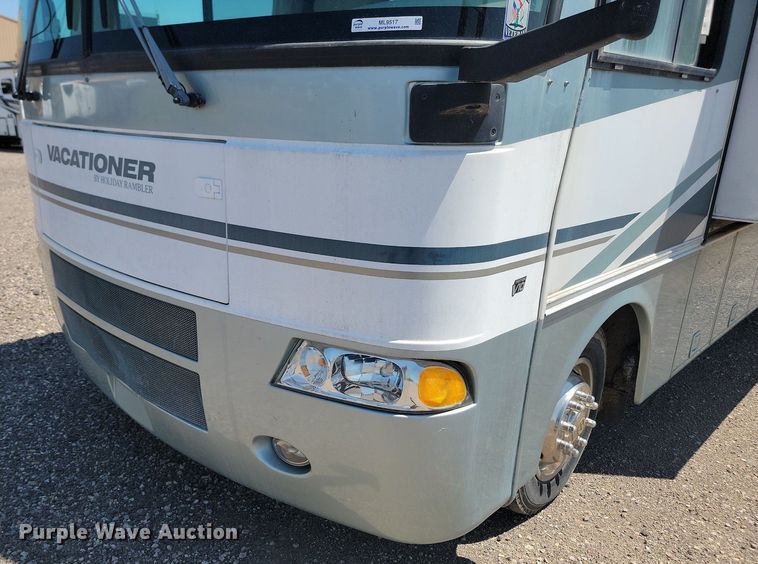 image for item ML9517 2002 Holiday Rambler Vacationer  RV