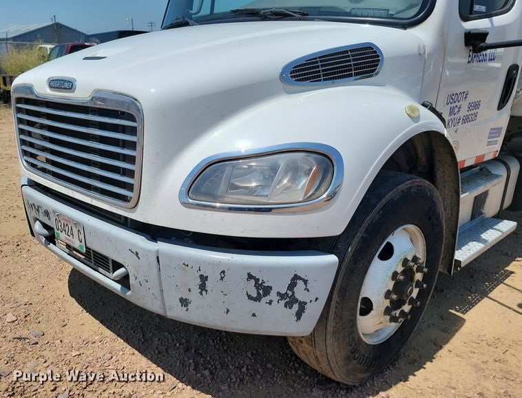 image for item ML9519 2018 Freightliner Business Class M2  box truck