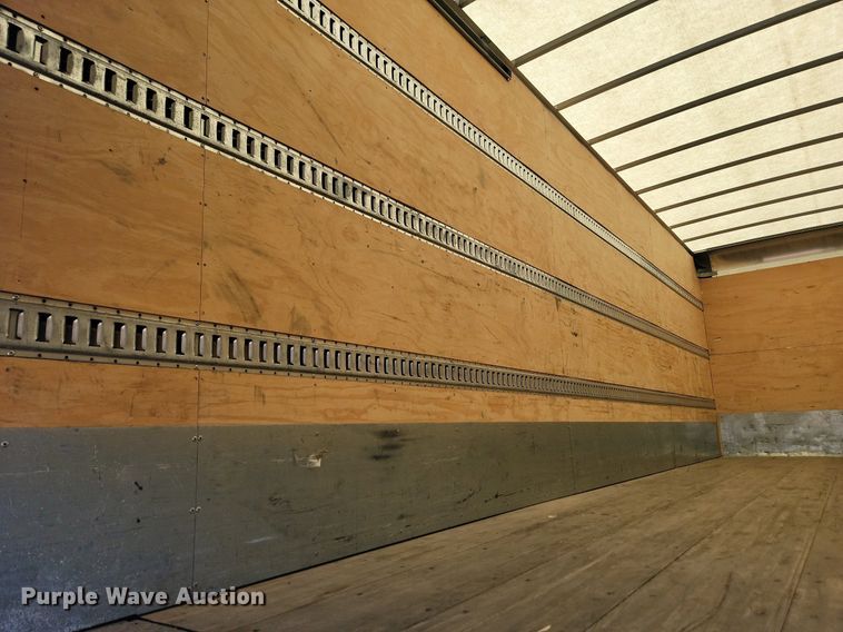 image for item ML9519 2018 Freightliner Business Class M2  box truck