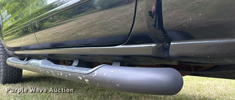 image for item MQ9338 2015 Chevrolet Silverado 1500  Crew Cab pickup truck