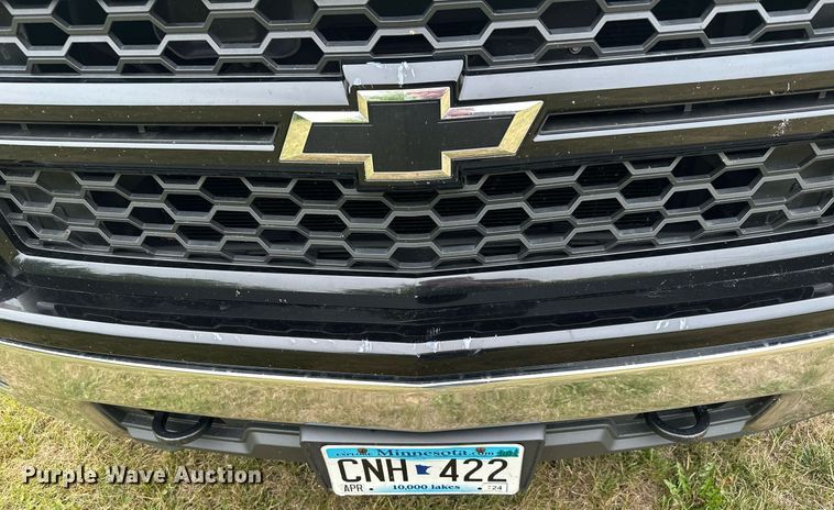 image for item MQ9338 2015 Chevrolet Silverado 1500  Crew Cab pickup truck